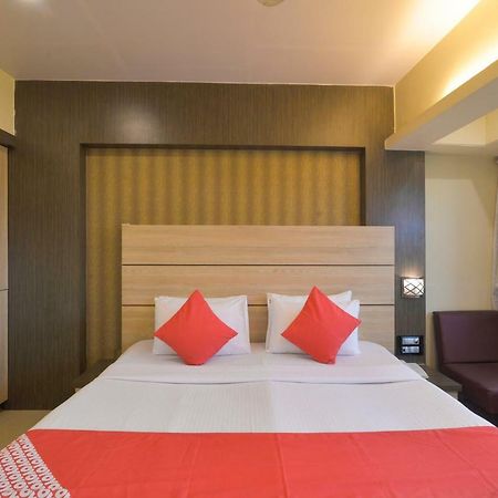 Oyo 3287 Hotel Mansarovar Нави Мумбаи Экстерьер фото