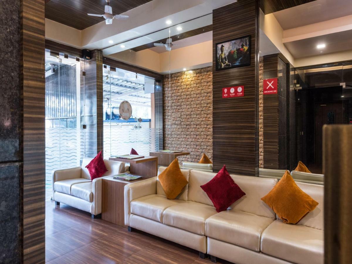 Oyo 3287 Hotel Mansarovar Нави Мумбаи Экстерьер фото
